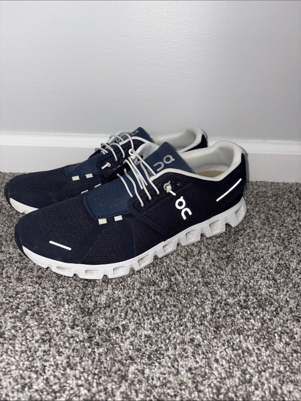 On Men's Cloud 5 Sneakers in the Midnight/White
